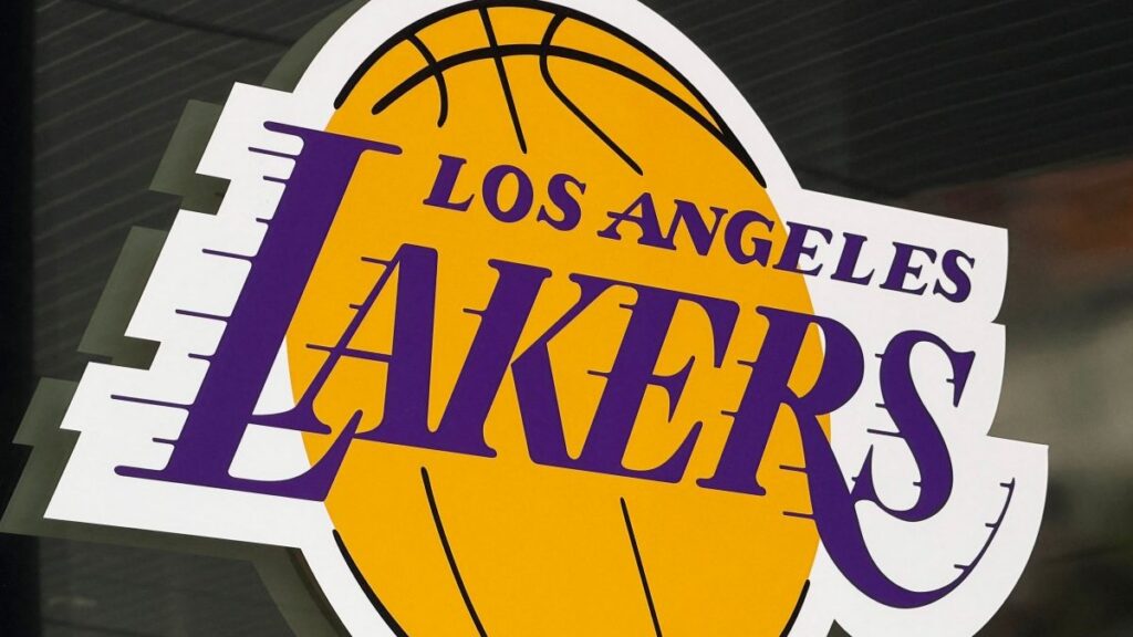 Venta Lakers significado aficionados latinos