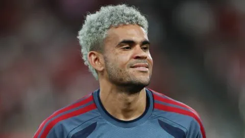 Luis Díaz desata locura en Hong Kong: así vive su pretemporada con el Bayern