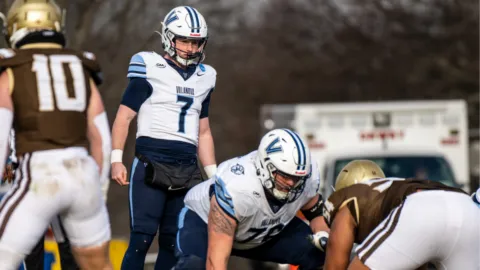 Big Ten aprueba regla que impedirá a jugadores de la NFL volver al fútbol americano universitario