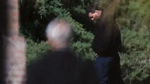 La imagen de Lionel Messi en la despedida de su padre: cabeza baja y semblante de dolor