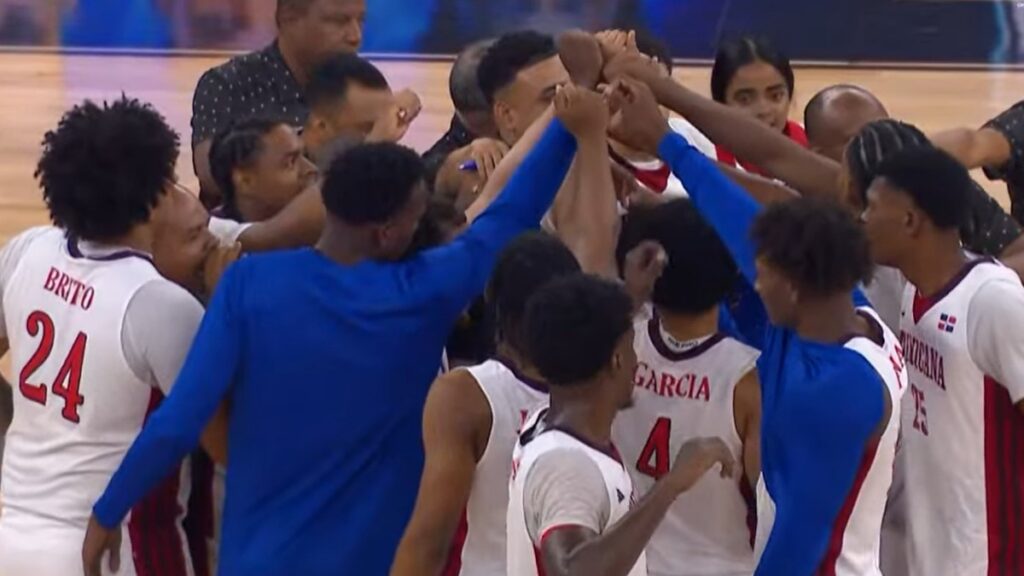 México cae en las semifinales de básquetbol varonil ante República Dominicana