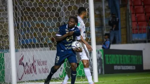 Motagua pierde su paso perfecto ante un Cartaginés que resistió en Honduras