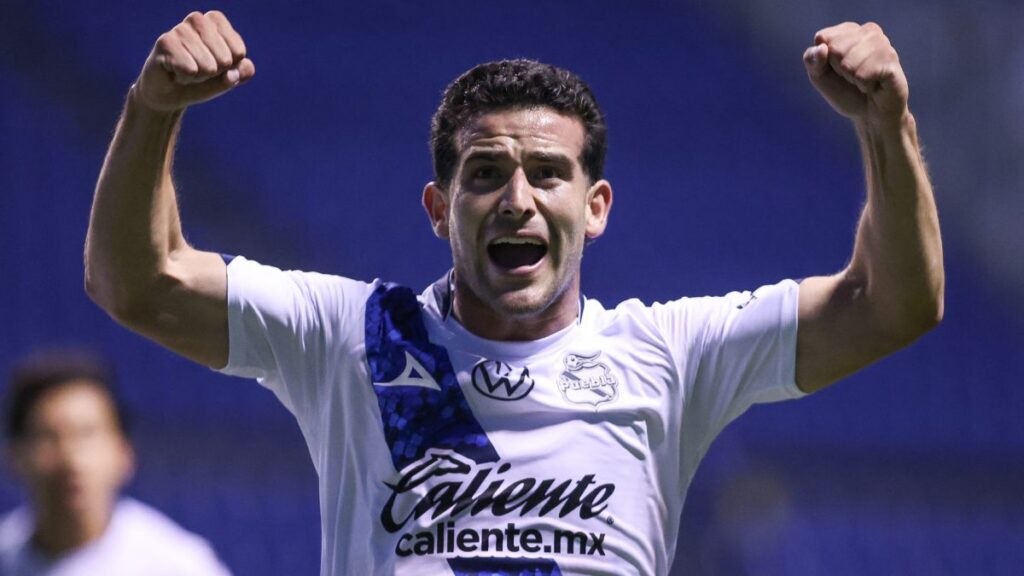 Eduardo Mustre