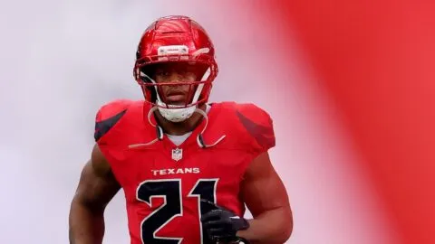 Nick Chubb anuncia su retiro de la NFL tras ocho años de carrera