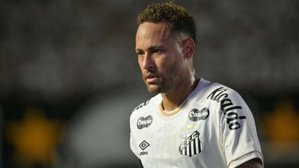 Tiago Mendes le niega el saludo a Neymar