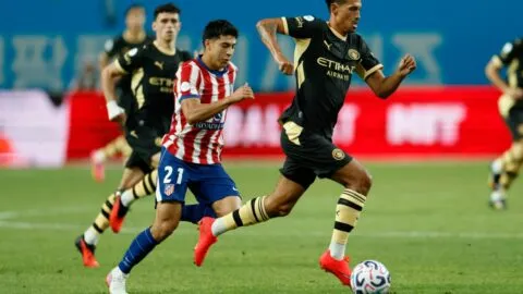 Obed Vargas, titular con el Atlético en derrota ante el Manchester City
