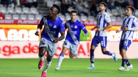 ¡La Franja hace la maldad! El Puebla gana de último minuto a los Tuzos