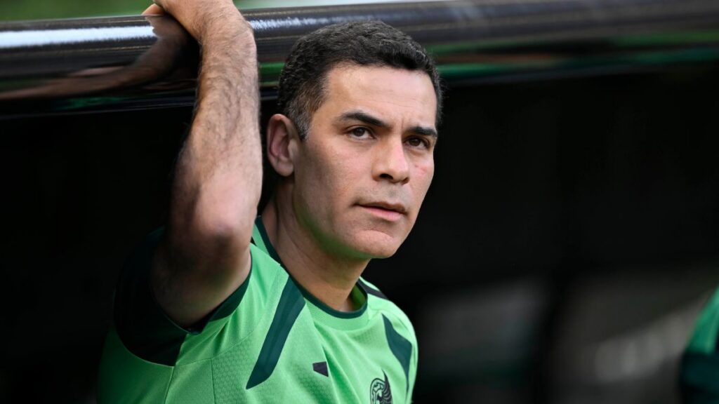 Rafa Márquez observa a México sub 20