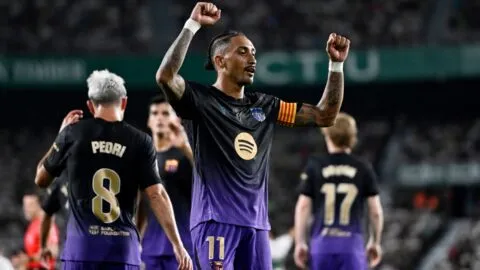 Barcelona debuta en LaLiga con una manita al Elche gracias a Raphinha y Fermín López