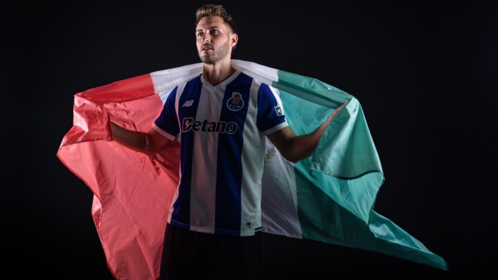Santiago Gimenez | @FCPorto