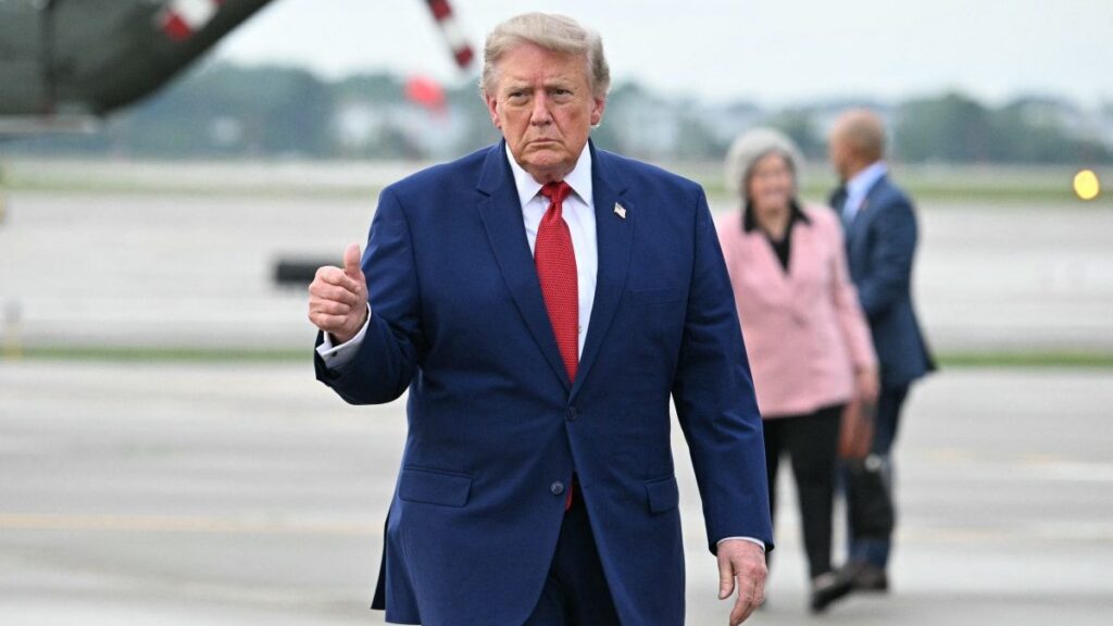 Donald Trump aprobación mínima histórica