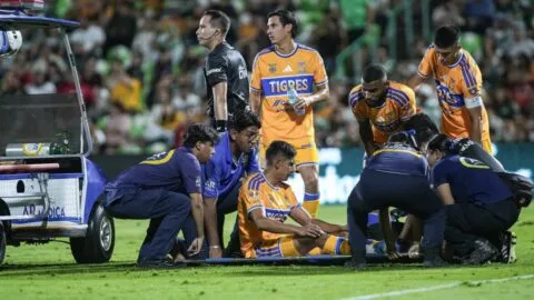 Tigres pierde a Francisco Reyes por lesión y se queda sin opciones en la lateral izquierda