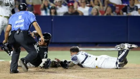 ¡Drama en Monterrey! Los Toros sufren para derrotar a Sultanes en 11 entradas