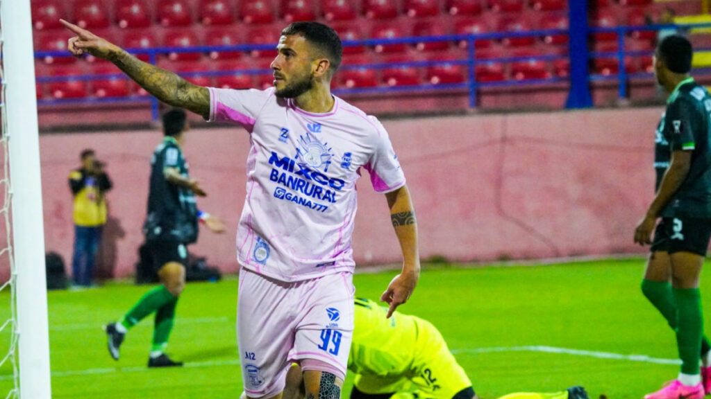 Nico Martínez