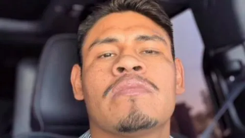 Emanuel ‘Vaquero’ Navarrete va por el cinturón del CMB ante O’Shaquie Foster