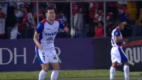 Luis Ángel Firpo tumba al tricampeón Alajuelense y toma la cima del Grupo A de la Copa Centroamericana