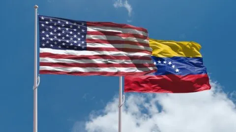 Venezuela firma sus primeros contratos con petroleras texanas