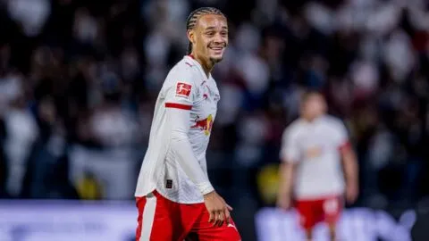 La emotiva bienvenida de Xavi Simons a Xavi Hernández a la selección de Países Bajos: "El nombre que inspiró el mío"