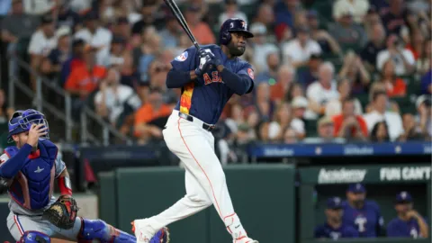 Líderes de bateo latinos en MLB 2026: así están los promedios hoy