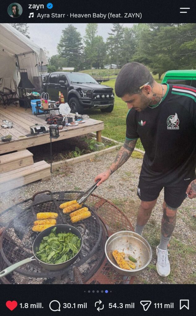Zayn Malik sorprende con la playera de México mientras asa elotes y muestra su vida lejos de los escenarios