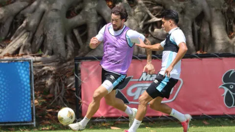 Aaron Herrera ya trabaja con Guatemala para el regreso de la Bicolor