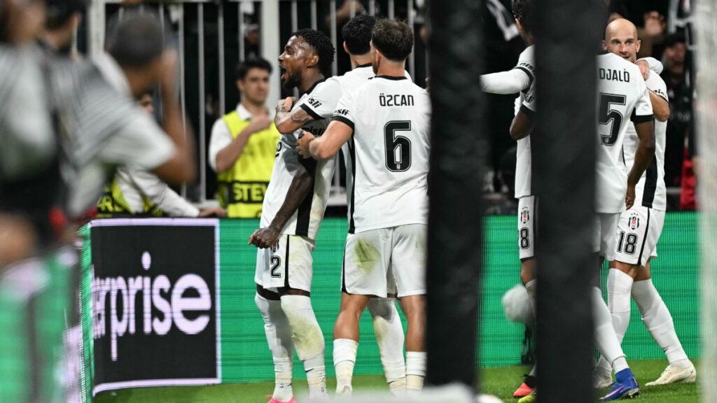 Michael Amir Murillo convirtió para Besiktas | Ozan KOSE / AFP