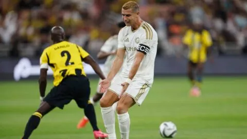 Cristiano Ronaldo y Al Nassr sufren su primera derrota de la temporada