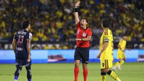 No fue una sola: las polémicas arbitrales que beneficiaron a Monterrey contra América