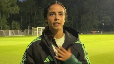 Ashlee Mora promete entrega total de México en su debut en el Mundial: “Vamos a luchar por esta playera”