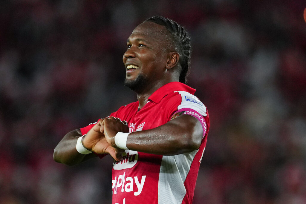 Hugo Rodallega, jugador de Santa Fe. - Vizzor Image.