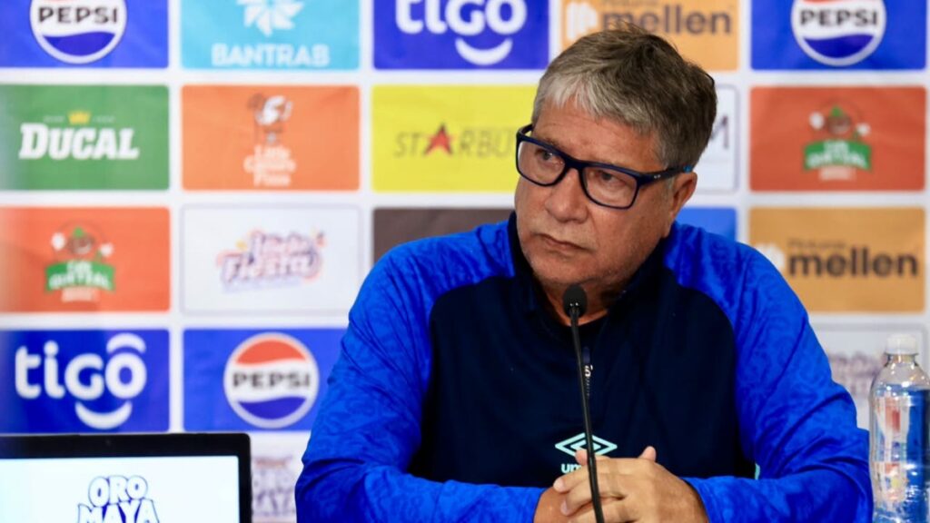 Bolillo Gómez se prepara para un nuevo desafío de El Salvador | @LaSelectaSLV