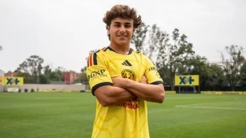 Carlos Álvarez ya tiene visa de trabajo y queda disponible para América