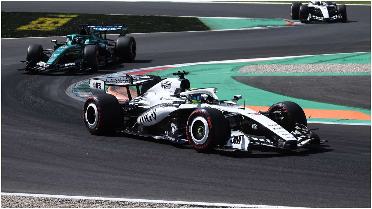 Checo Pérez termina 18 en Monza con un Cadillac que él mismo comparó con un paracaídas