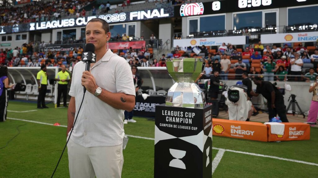 El Chicharito está presente en Houston, para ver la final de la Leagues Cup