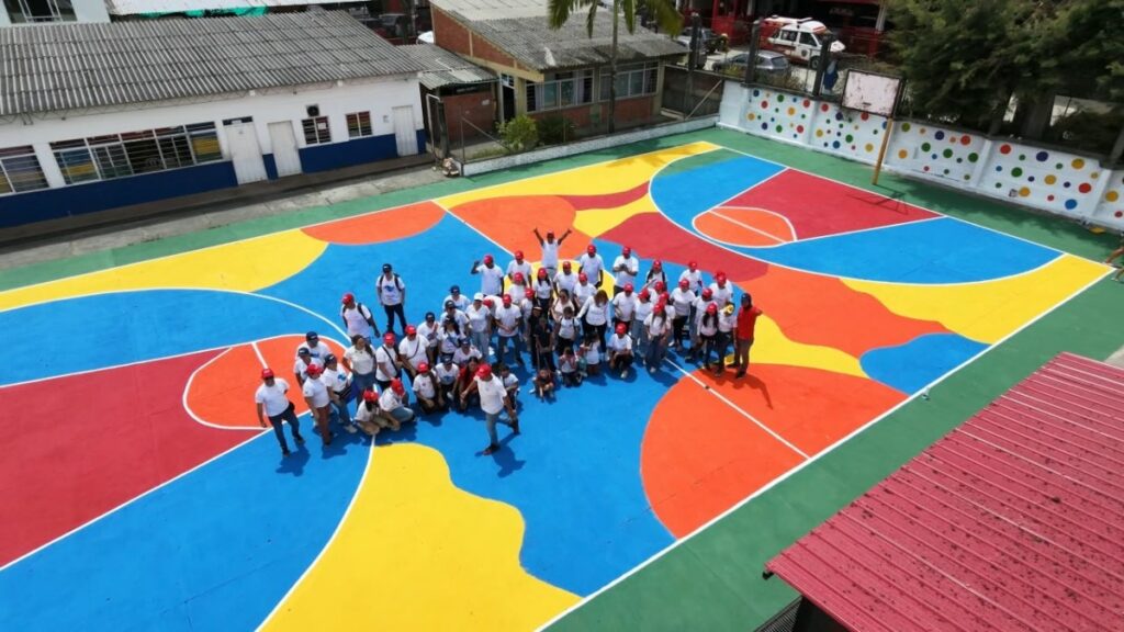 Voluntarios con Claro Colombia.