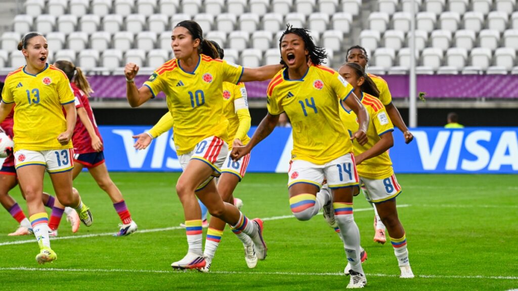Colombia femenina sub 20 celebrando gol