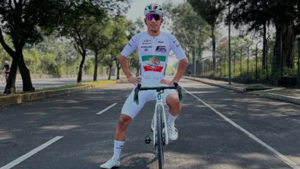 El ciclista Édgar 'Chucky' Cadena corre riesgo de quedar fuera del Mundial de Ciclismo de Montreal 2026 por retrasos en su visa.