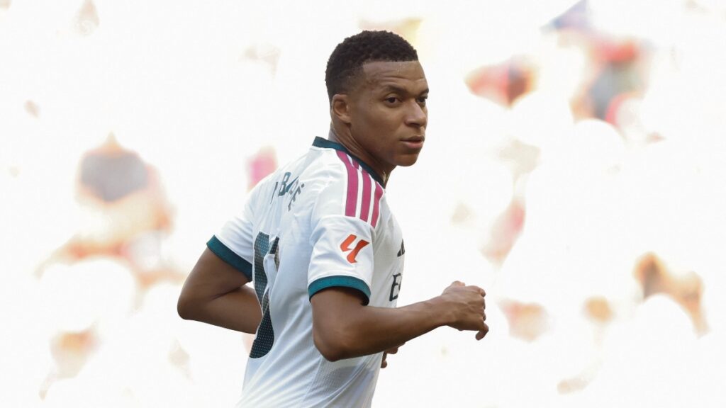 Kylian Mbappé delantero del Real Madrid