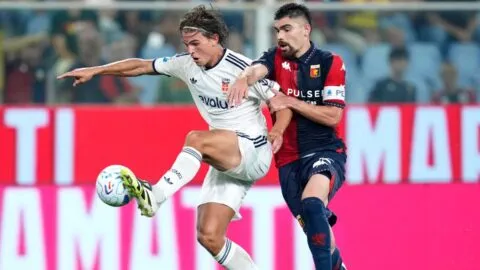 El Como de Cesc Fàbregas golea al Genoa de Johan Vásquez