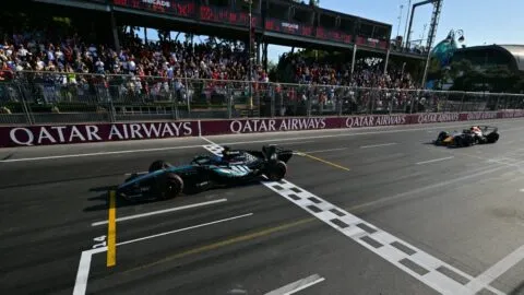 ¡Con dramatismo! George Russell se lleva el GP de Azerbaiyán; Checo Pérez termina en el lugar 15