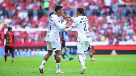 Atlas vs Pumas en vivo: ¡Golazo de Ángel Azuaje pone adelante a Pumas!