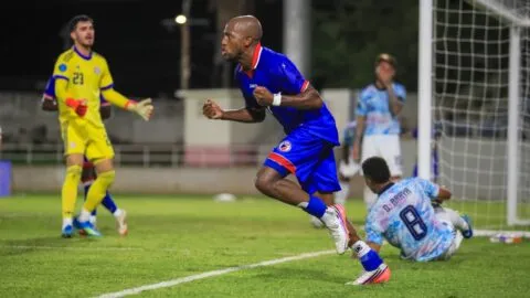 Ni puntos ni respuestas: Costa Rica cae ante Haití y aumenta la presión sobre Batista