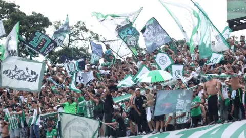 ¿Se alista para el debut? James Rodríguez vive su primer banderazo en Atlético Nacional