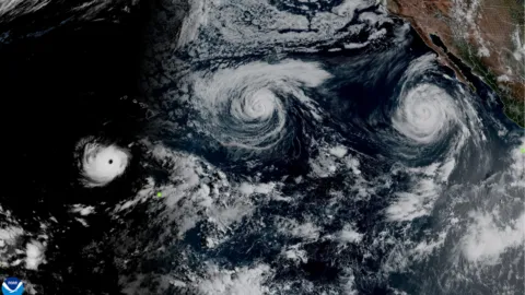 Huracán Lowell deja a Hawái a oscuras y en alerta por inundaciones