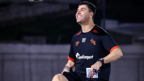 ¿Ismael Rescalvo se va de Alajuelense? El DT que ya suena para reemplazarlo