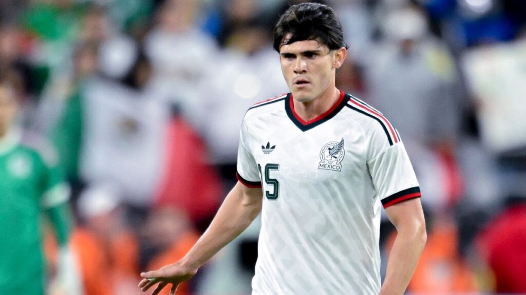 Israel Reyes | 7