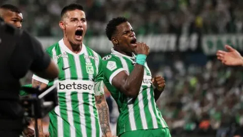 James Rodríguez gana el duelo de titanes ante Teófilo Gutiérrez en Medellín