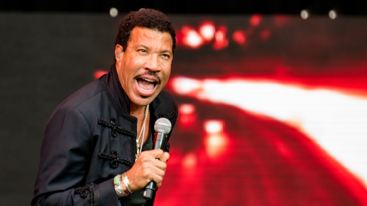En 2022, Lionel Richie fue incorporado al Salón de la Fama del Rock & Roll.