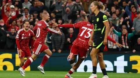 El Atleti cae ante el Liverpool pese a la sorpresiva titularidad de Julián Álvarez