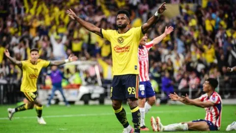 Miguel Borja, tras su chilena ante Chivas: “Esta playera amerita esto”